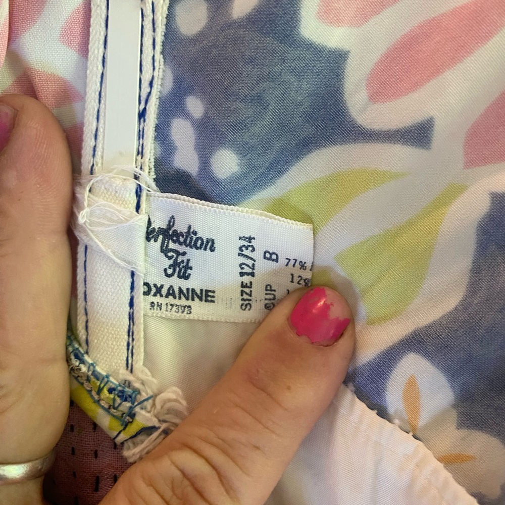 Adorable 50’s/ 60’s bathing suit onesie size small - Picture 5 of 5